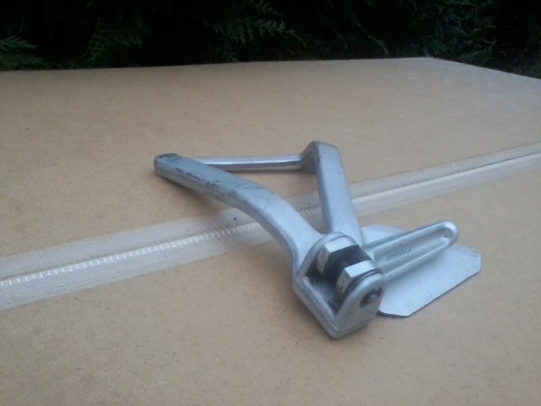 Vente Platine arri&eacute;re gauche ducati 998