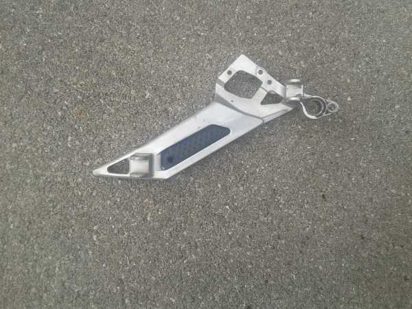 Vente Platine repose pied avd yamaha 1300 fjr 2008