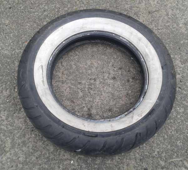 Vente Pneu arri&eacute;re avon