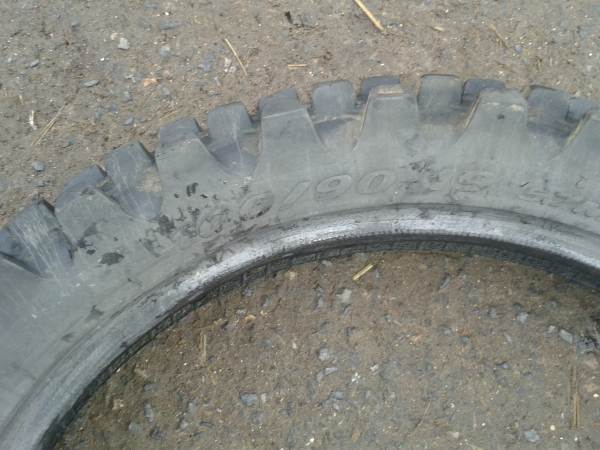 Pneu arri&eacute;re cross pirelli scorpion  100/90/19 pas cher