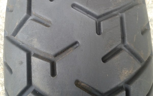 Annonce Pneu arri&eacute;re michelin m59