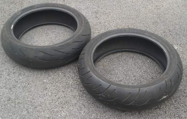 Pneus  arri&eacute;re brigestone d occasion 180/55/zr17