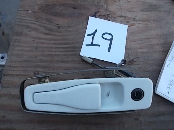 Vente Poign&eacute;es de porte ferrari mondial t