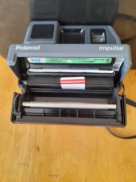 Annonce Polaroid impulse 600 plus