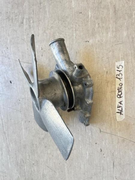 Annonce Pompe &agrave; eau avec ventilateur alfa romeo giulietta