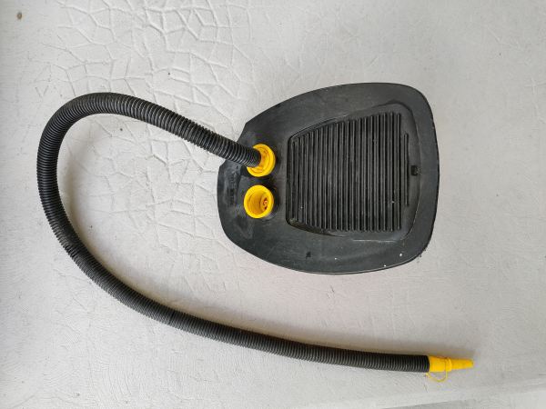 Annonce Pompe/gonfleur &agrave; pied, grande capacit&eacute; 5l, bateau