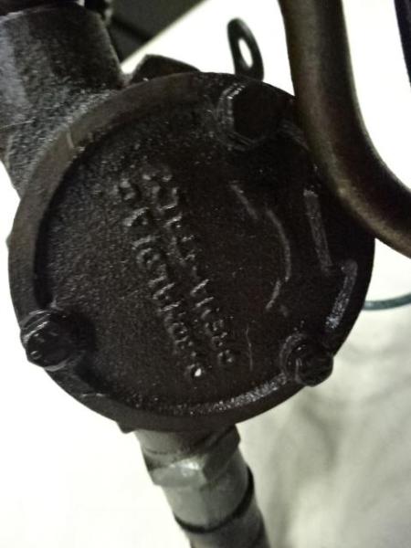 Annonce Pompe &agrave; vide fiat dino 2400