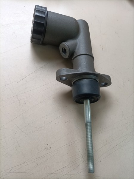 Annonce Pompe d'embrayage pour maserati 3500 gt