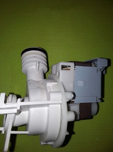 Pompe de vidange plaset 61413 pour lave vaissel&hellip; pas cher