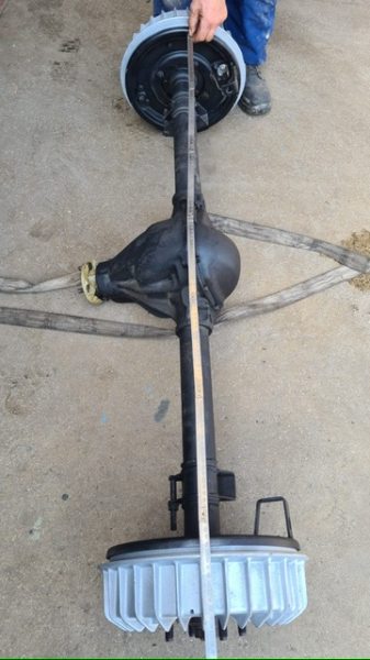 Pont arrière avec différentiel pour maserati 3500