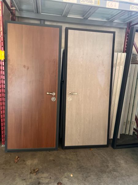 Annonce Porte blindée en acier disponible sur allan