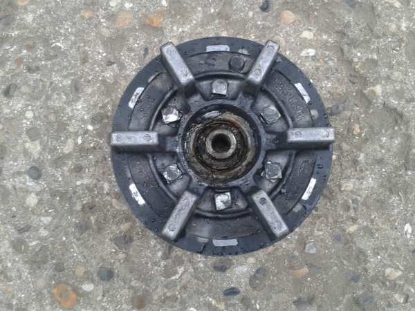 Porte couronne kawasaki 550 gpz 1983