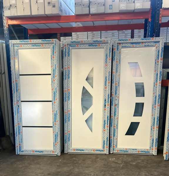 Annonce Porte d'entrée pvc/alu en stock sur cournon-d'auve