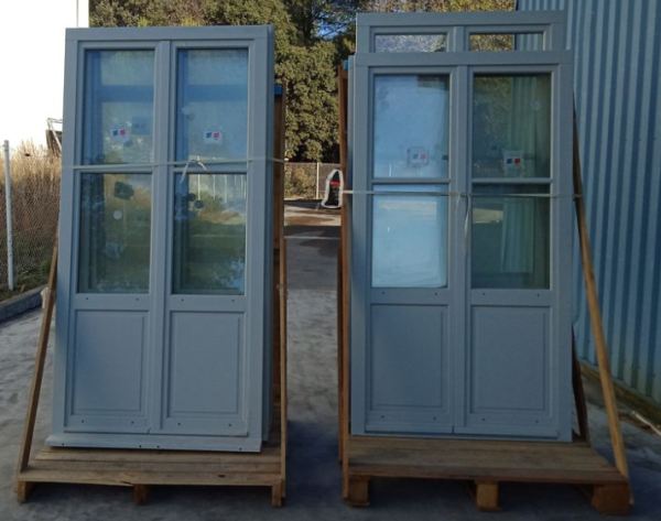 Annonce Porte-fenêtre bois double vitrage de la rosa