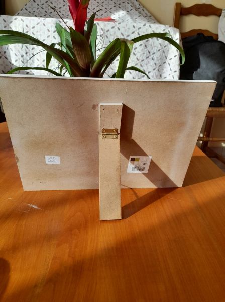 Porte livre de cuisine sur pied en bois pas cher