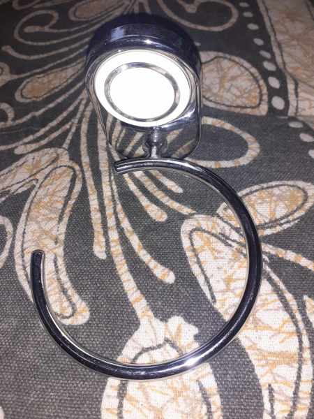 Porte serviette salle de bain - anneau