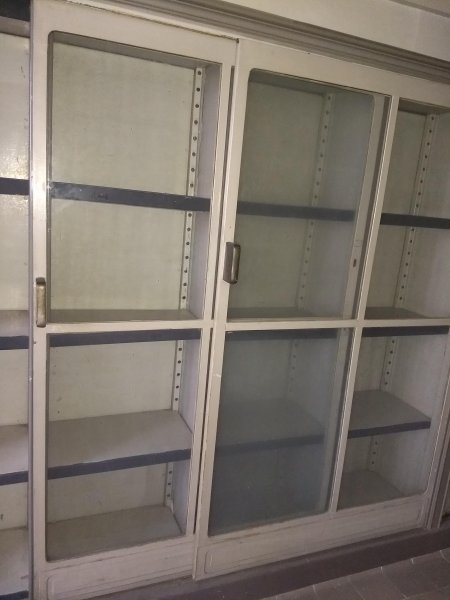 Portes de placard en acier