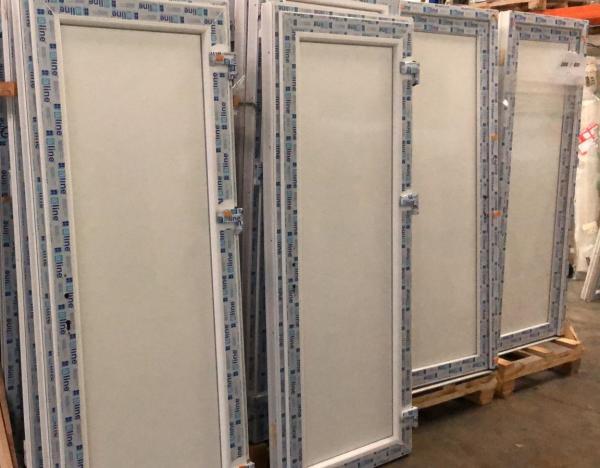 Portes de service en stock et sur mesure pvc/alu✅