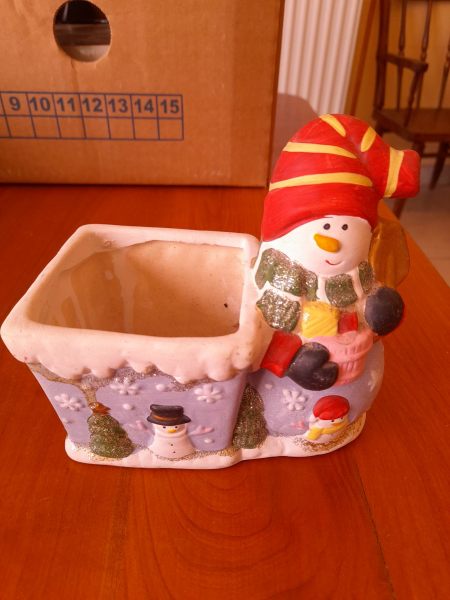 Pot &agrave; plante en c&eacute;ramique -bonhomme de neige-