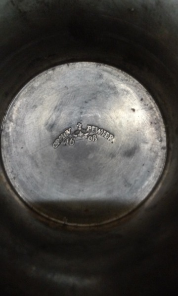 Vente Pot &eacute;tain et faience et autres pot et coupe en lot