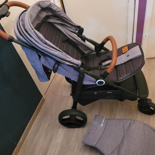 Poussette kinderkraft (de naissance à 22 kg)