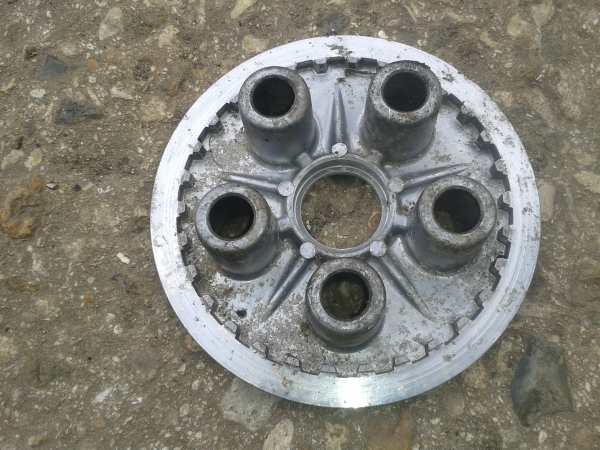 Annonce Poussoir d embrayage honda 750 xlv 1985