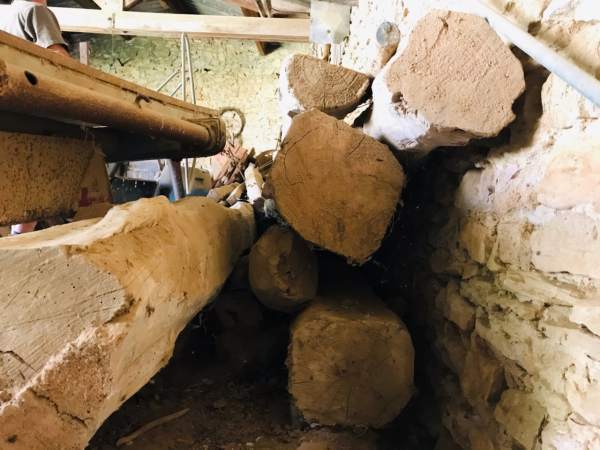 Vente Poutres en bois ancien