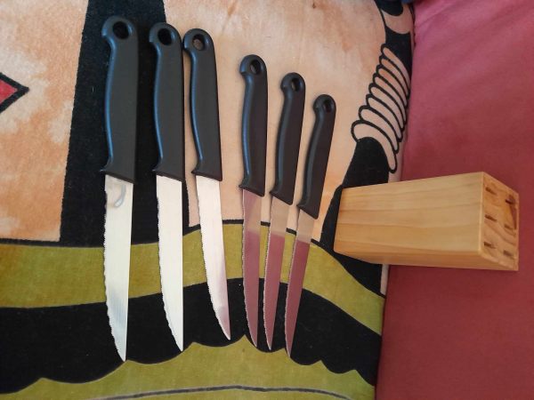 Presentoir 6 couteaux stainless pas cher