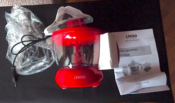 Vente Presse-agrumes &eacute;lectrique neuf dans sa boite.