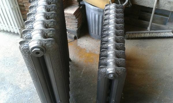 Vente Radiateur en fonte fleuri