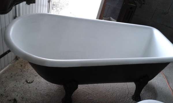 Annonce Radiateur en fonte fleuri