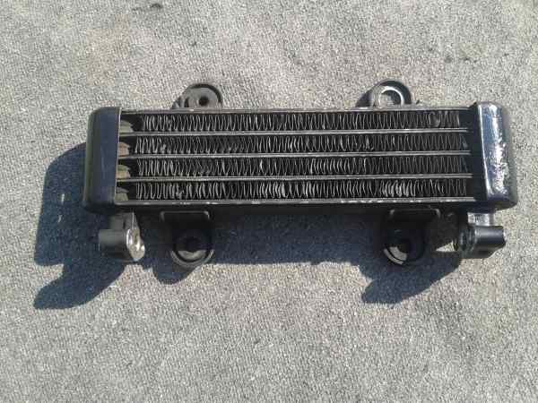 Vente Radiateur huile  kawasaki gpz 1100 zx 1983