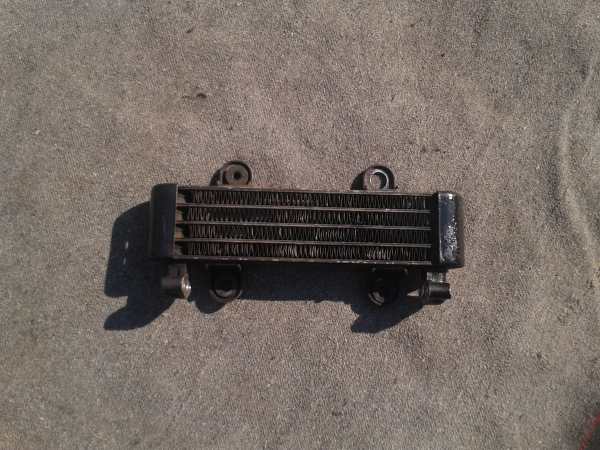 Radiateur huile  kawasaki gpz 1100 zx 1983 pas cher