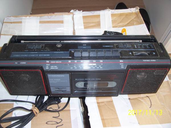 Radio cassette thomson