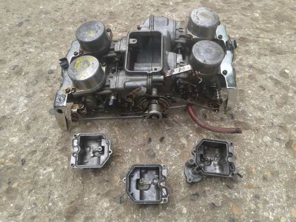 Rampe carburateur honda 1100 goldwind 1983 pas cher