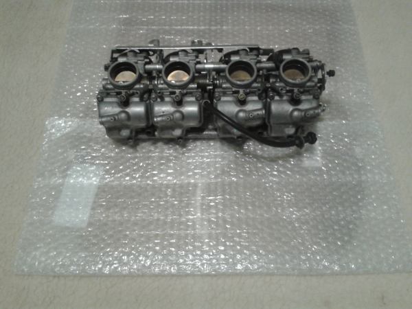 Rampe carburateur honda 600 cbf 2006