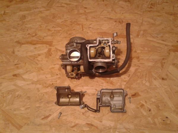 Rampe carburateur honda 600 transalp 1987 pas cher