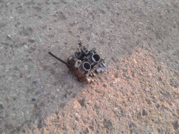 Rampe carburateur honda 600 xlm paris dakar 1984 pas cher