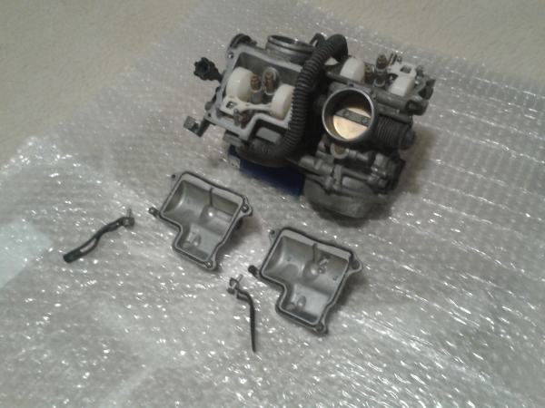 Rampe carburateur honda 650 deauville 1998 pas cher