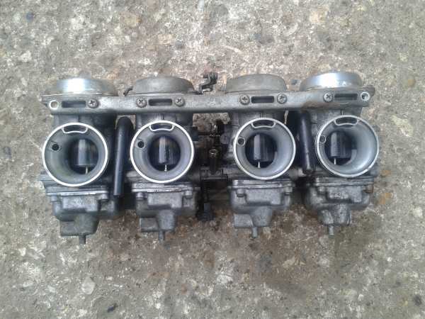 Vente Rampe carburateur honda cb 700 cs nighthawck