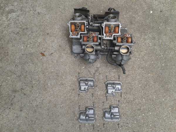 Rampe carburateur honda vf1000f 1985