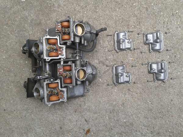 Rampe carburateur honda vf1000f 1985 pas cher