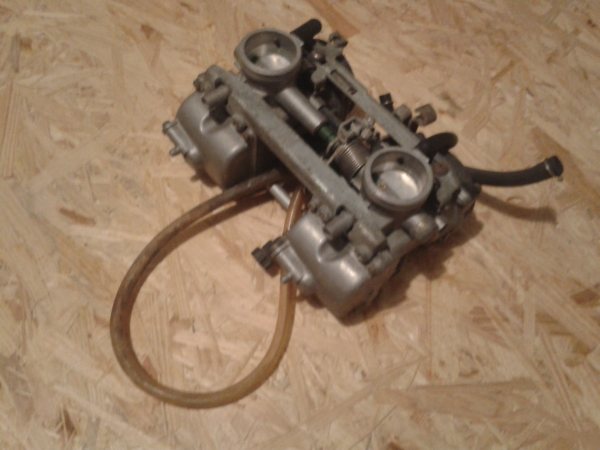 Rampe carburateur kawasaki 500 gpz 1992 pas cher