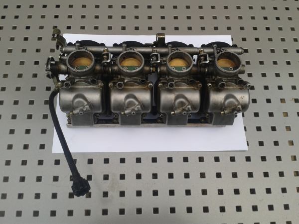 Vente Rampe carburateur kawasaki zxr 400 1990