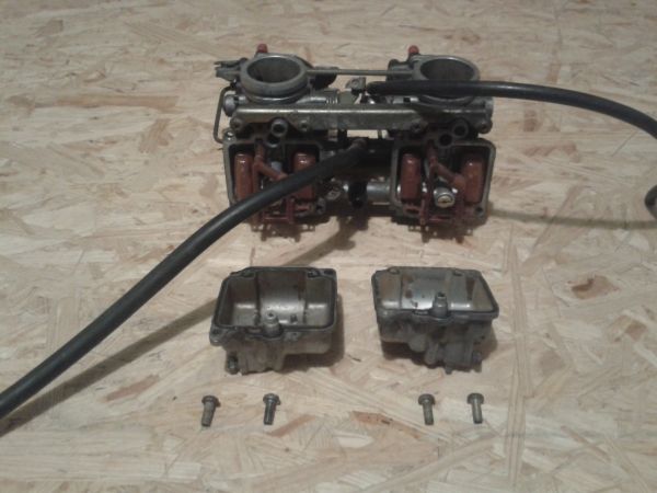 Rampe carburateur suzuki 500 gse 1994