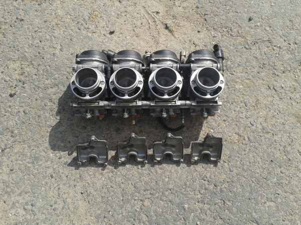 Vente Rampe carburateur yamaha 1000r1 2000