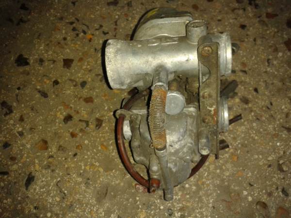 Rampe carburateur yamaha 600 xt 1986 pas cher