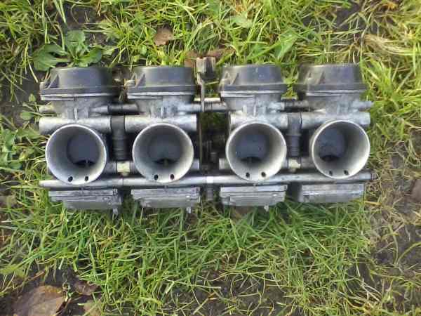 Vente Rampe carburateur yamaha fzr 1000 exup 1994