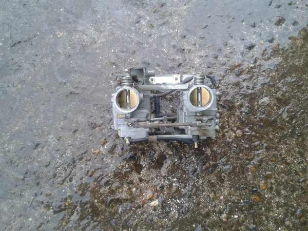 Rampe carburateur yamaha xvz 550 1985