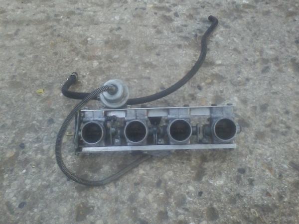 Rampe injection bmw serie k  k100 lt 1988